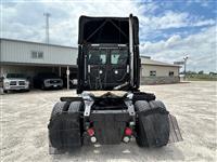 2017 Freightliner CASCADIA 113