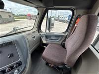 2017 Freightliner CASCADIA 113