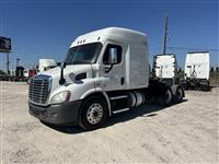 2017 Freightliner CASCADIA 113