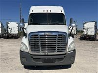 2017 Freightliner CASCADIA 113