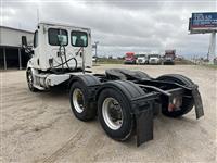 2019 Freightliner CASCADIA 113