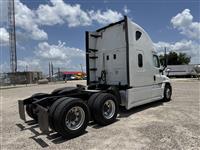 2016 Freightliner Cascadia 125