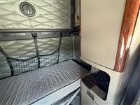 2016 Freightliner Cascadia 125