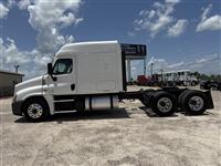 2018 Freightliner Cascadia 125