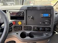 2018 Freightliner Cascadia 125