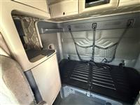 2018 Freightliner Cascadia 125