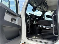 2021 Freightliner CASCADIA 116
