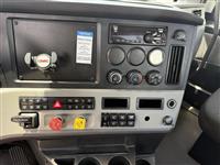 2021 Freightliner CASCADIA 116