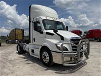 2021 Freightliner CASCADIA 116