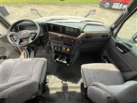2020 International LT