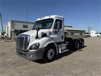 2020 Freightliner CASCADIA 113