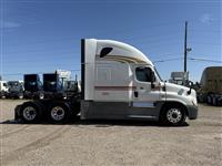 2019 Freightliner Cascadia 125