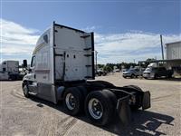 2019 Freightliner Cascadia 125