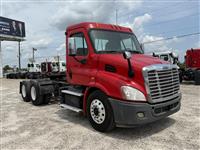 2011 Freightliner CASCADIA 113
