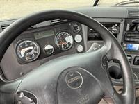 2019 Freightliner CASCADIA 113