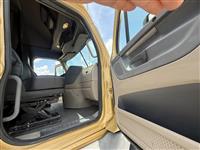 2018 Freightliner Cascadia 125