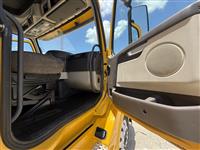 2013 Volvo VNL64T670