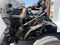 2018 Volvo VNM42T200