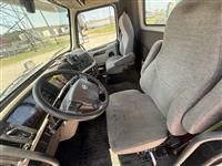 2018 Volvo VNM42T200
