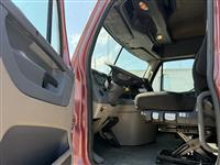 2018 Freightliner Cascadia 125