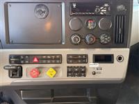 2020 Freightliner CASCADIA 116