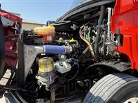 2020 Freightliner CASCADIA 116