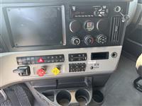 2020 Freightliner CASCADIA 116