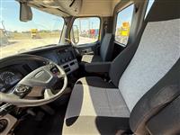 2019 Freightliner CASCADIA 126