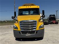 2019 Freightliner CASCADIA 126