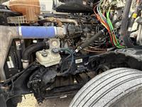 2020 Freightliner CASCADIA 126