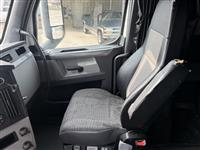 2020 Freightliner CASCADIA 126