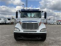 2017 Freightliner COLUMBIA 120