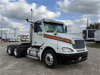 2017 Freightliner COLUMBIA 120