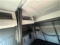 2020 Freightliner CASCADIA 116