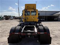 2019 Freightliner CASCADIA 126