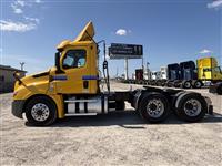 2019 Freightliner CASCADIA 126