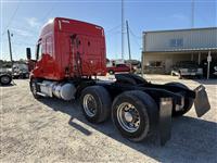 2020 Freightliner CASCADIA 116