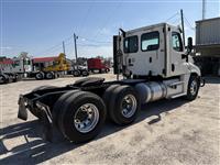 2018 Freightliner Cascadia 125