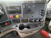 2019 Freightliner Cascadia 125