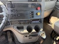 2007 Freightliner COLUMBIA 120