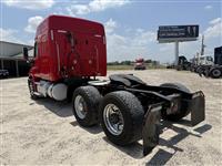 2019 Freightliner CASCADIA 113