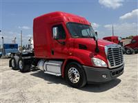2019 Freightliner CASCADIA 113