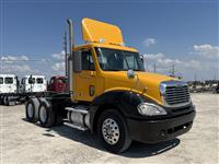 2007 Freightliner COLUMBIA 120