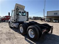 2018 Freightliner CASCADIA 126