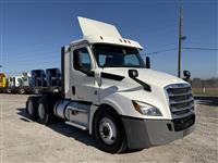 2018 Freightliner CASCADIA 126