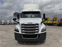 2019 Freightliner CASCADIA 126