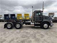 2017 Mack PINNACLE CXU613