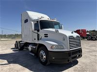 2016 Mack PINNACLE CXU613