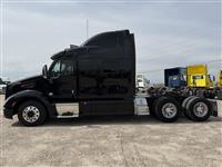 2015 Peterbilt 587