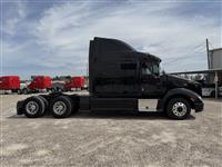 2015 Peterbilt 587